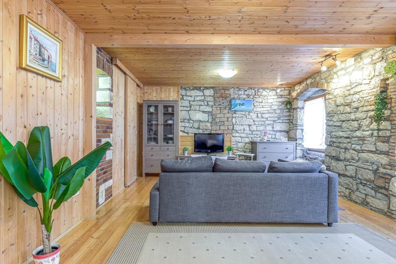Apartamento Dino Carrera Rovinj Exterior foto