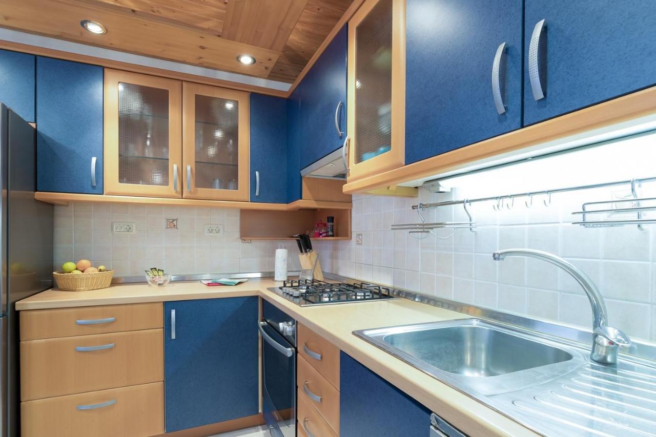 Apartamento Dino Carrera Rovinj Exterior foto