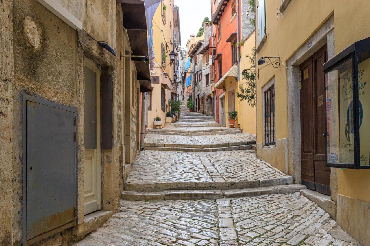 Apartamento Dino Carrera Rovinj Exterior foto